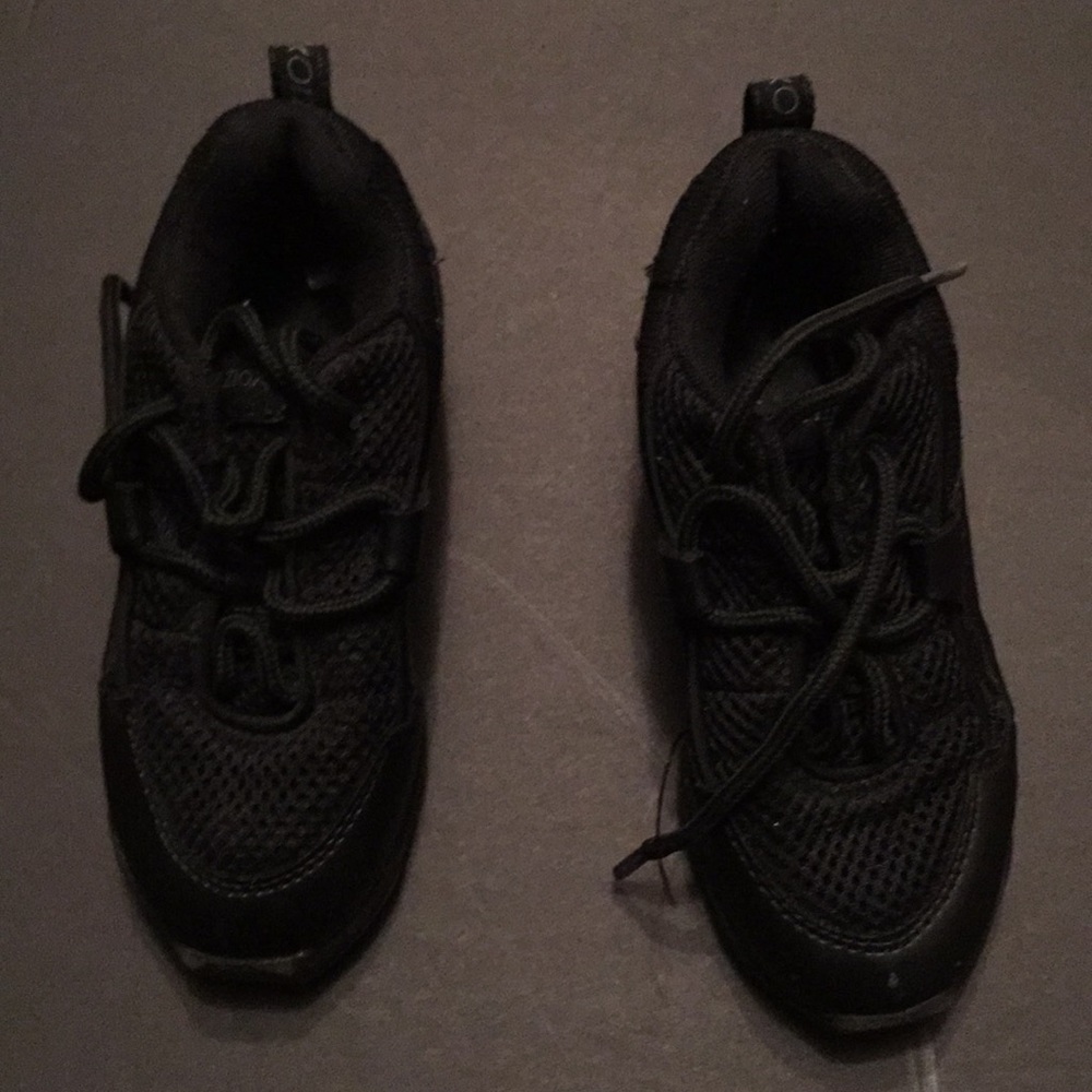 Capezio kids dance sneakers